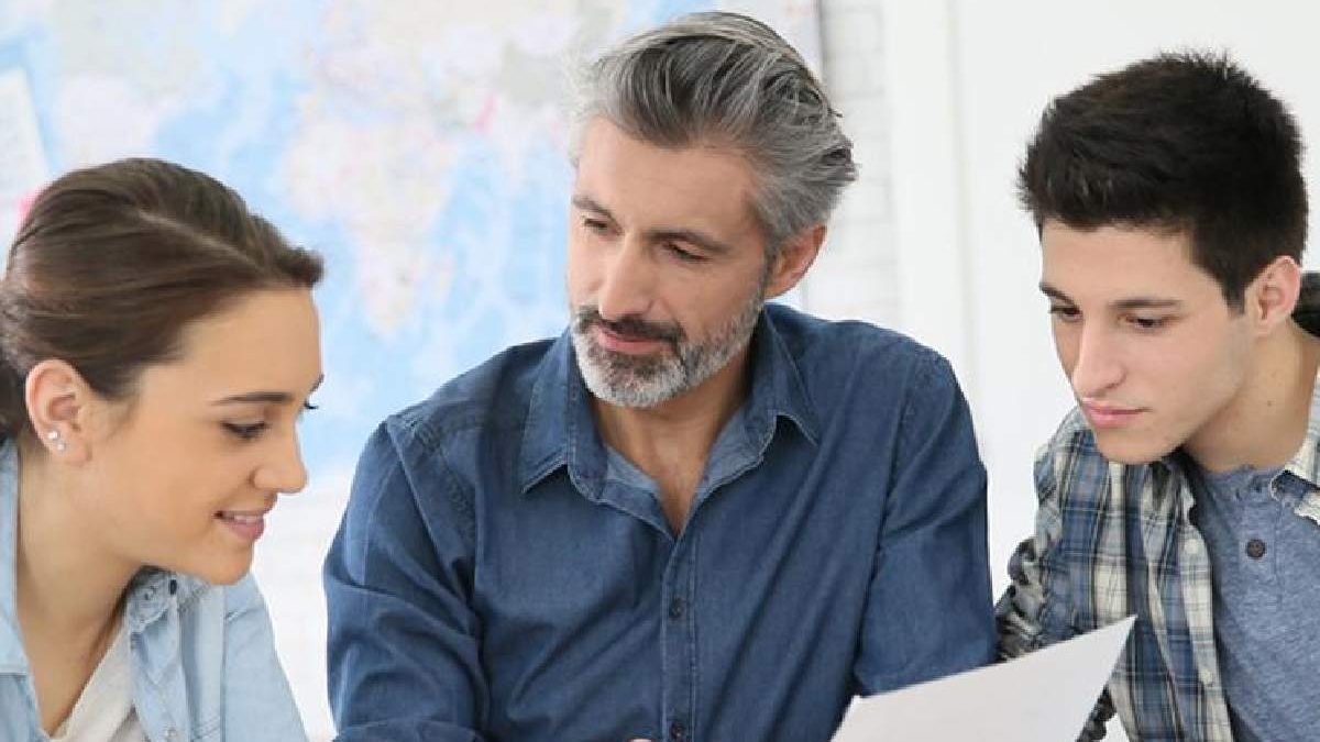 How to Become an Effective School Administrator